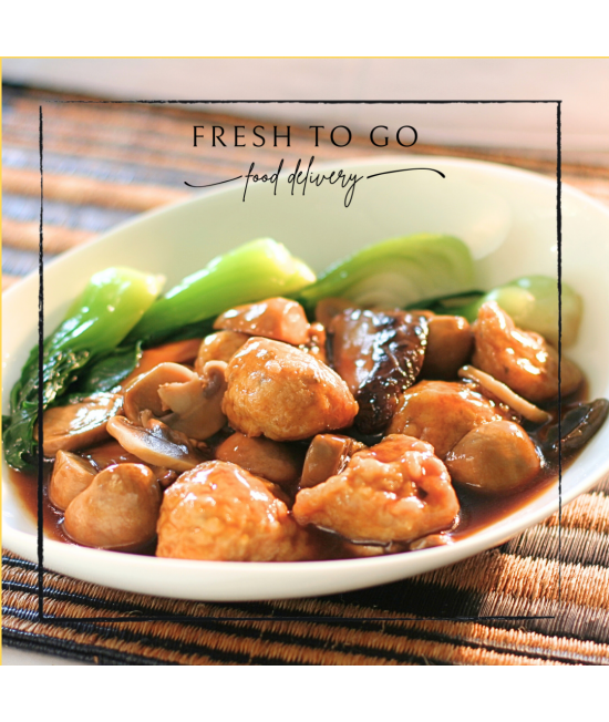 翡翠雙菇扒魚腐